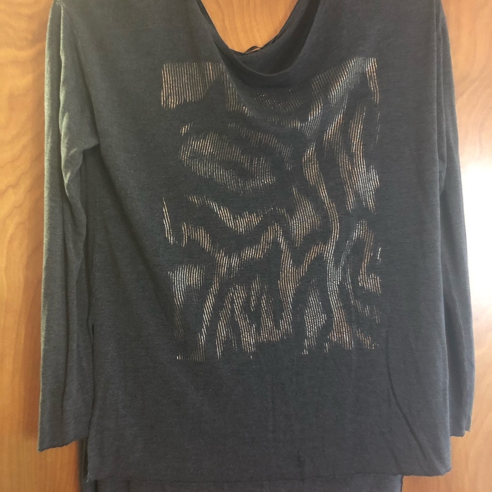 High side cuts on the tee